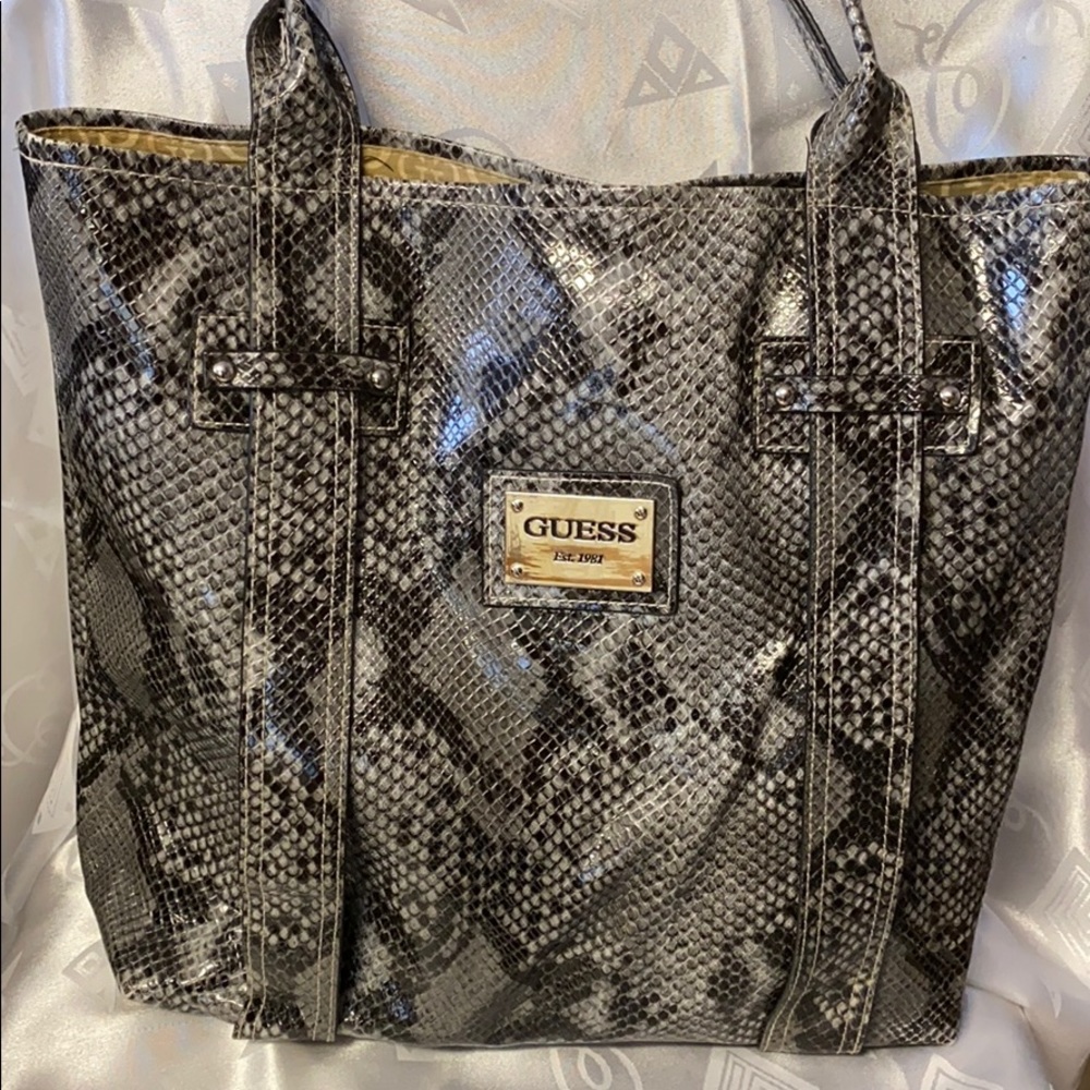 Handbag snakeskin grey